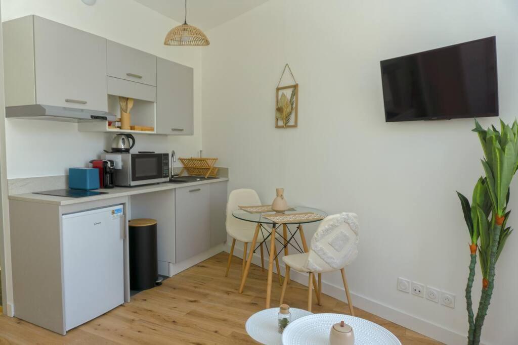 Palais Riviera Chaleureux Lumineux Et Climatise Apartment Nice Luaran gambar