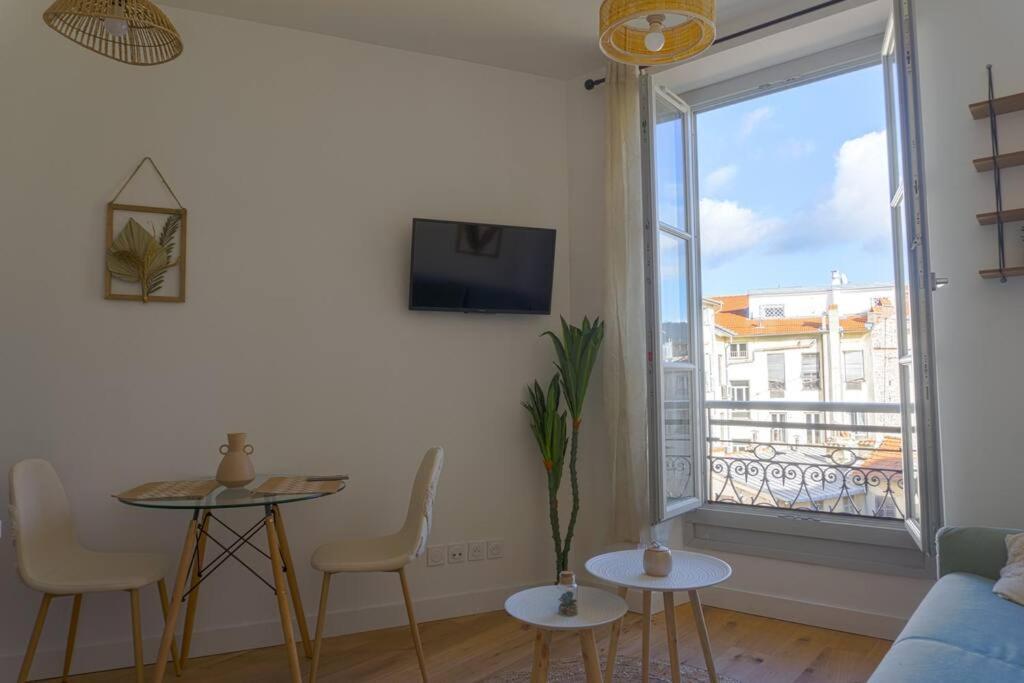 Palais Riviera Chaleureux Lumineux Et Climatise Apartment Nice Luaran gambar