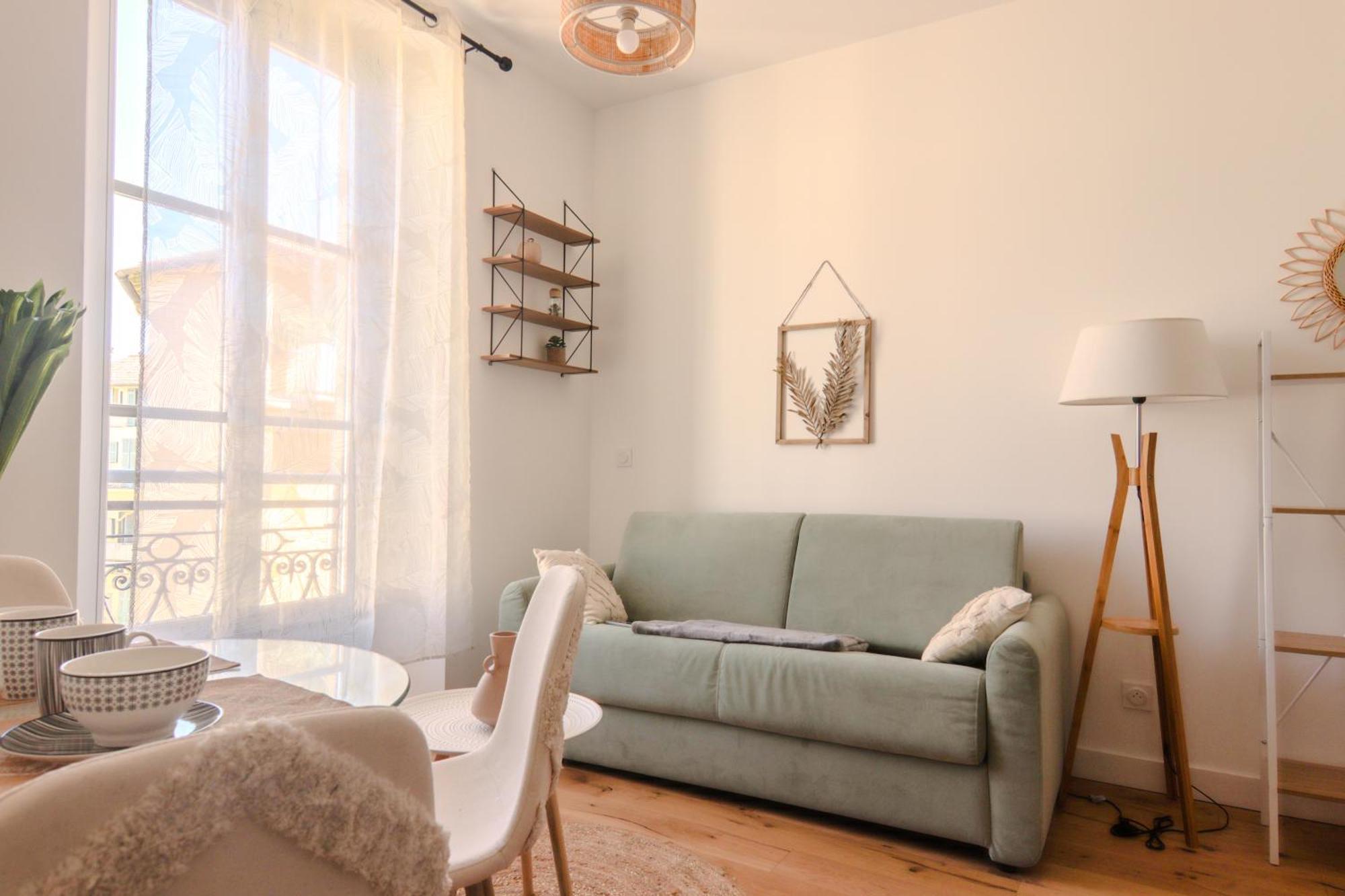 Palais Riviera Chaleureux Lumineux Et Climatise Apartment Nice Luaran gambar